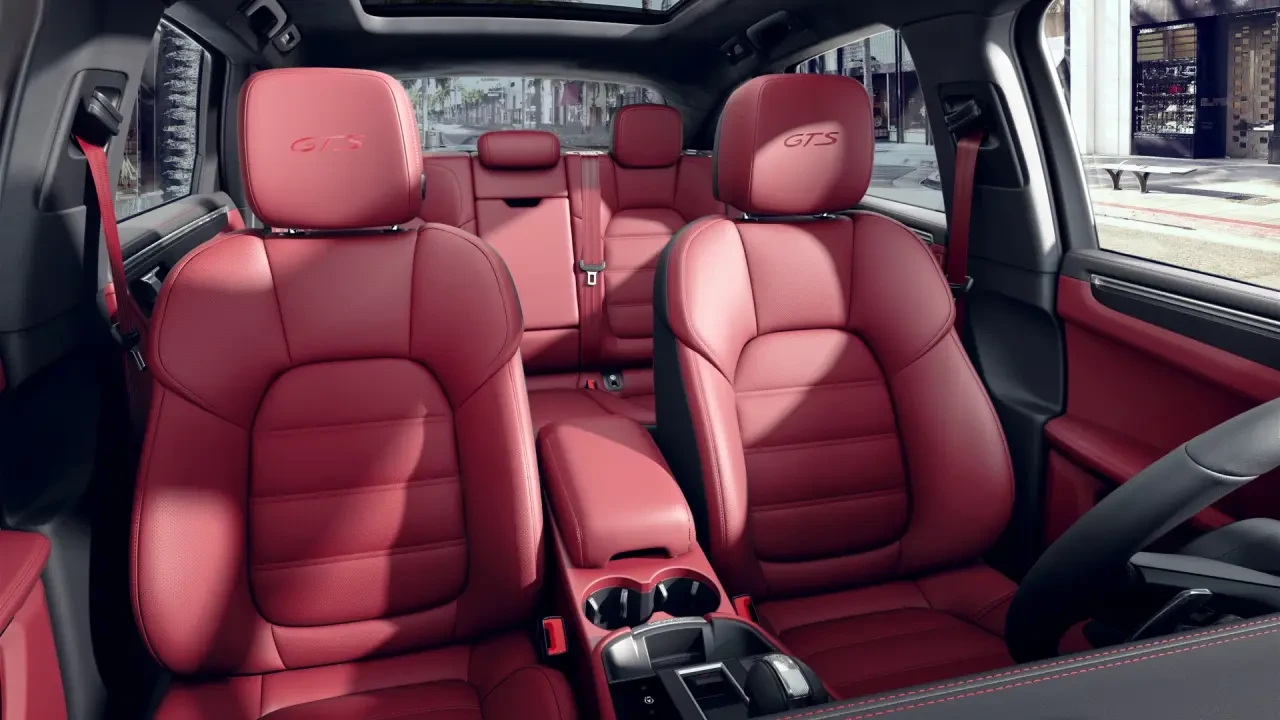 2022 Porsche Macan GTS - Image 5 of 8