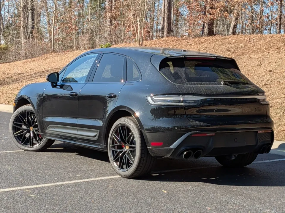2022 Porsche Macan GTS - Image 3 of 8