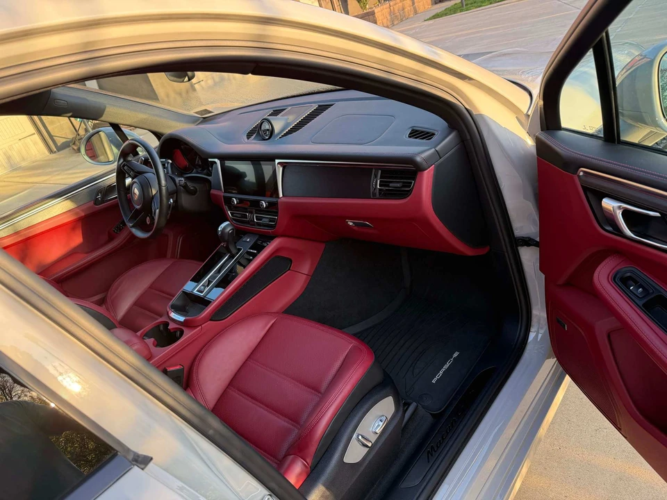2022 Porsche Macan GTS - Image 6 of 8