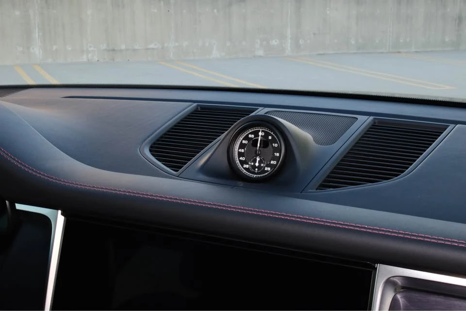 2022 Porsche Macan GTS - Image 11 of 15