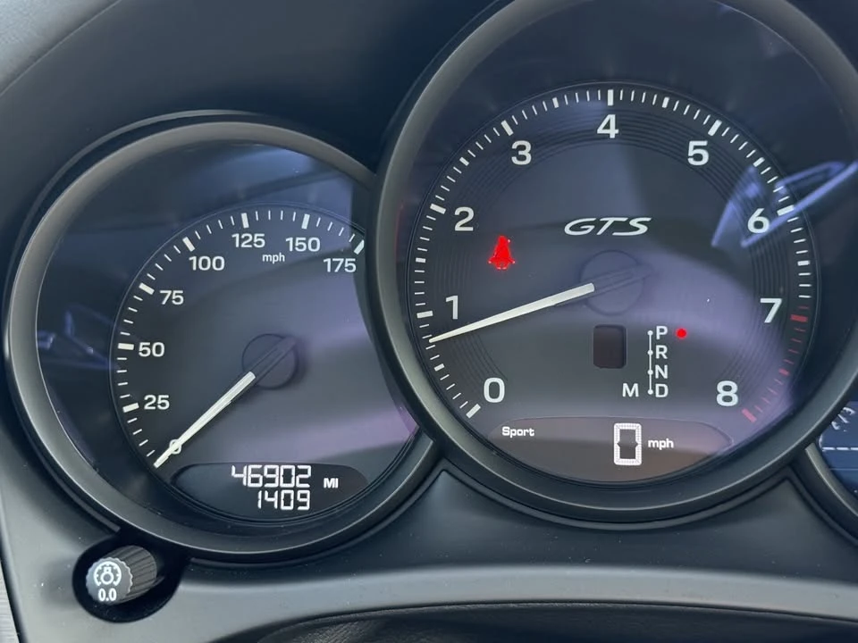 2022 Porsche Macan GTS - Image 9 of 9