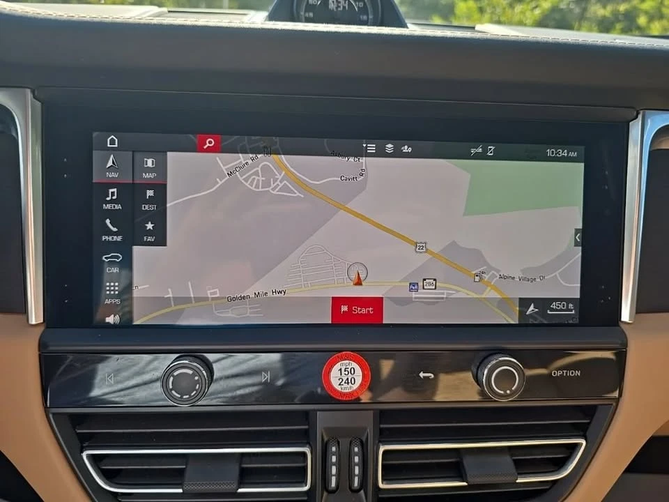 2022 Porsche Macan GTS - Image 15 of 17