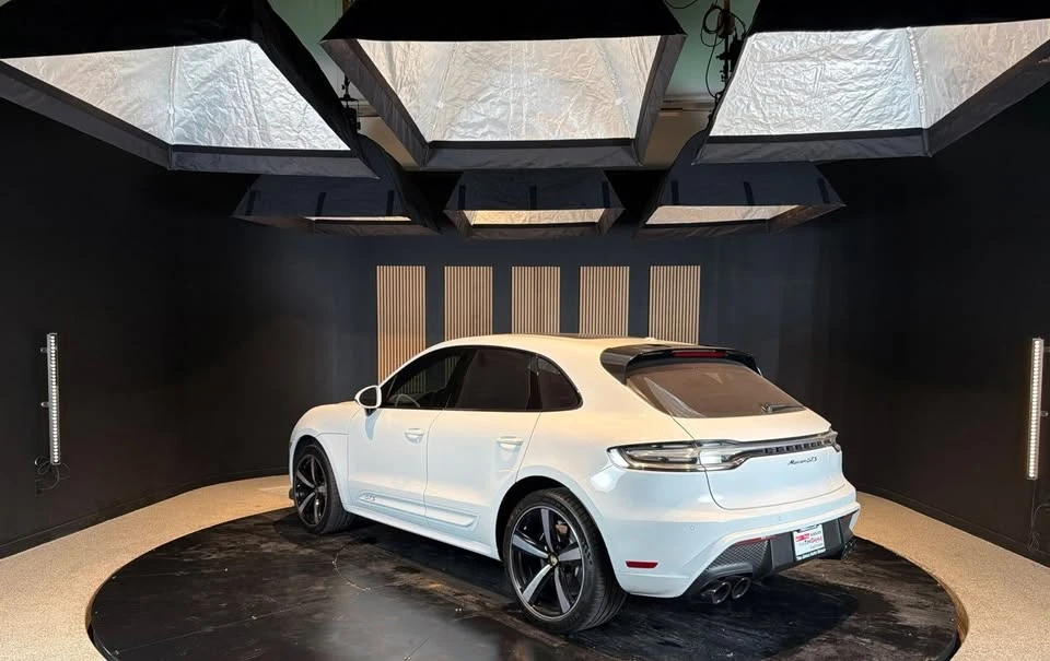 2022 Porsche Macan GTS - Image 3 of 11