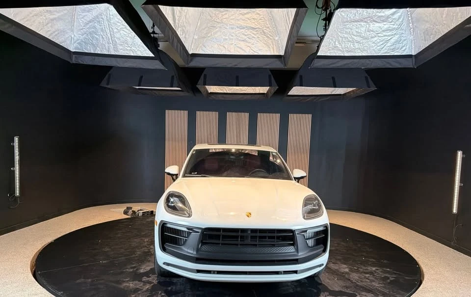 2022 Porsche Macan GTS - Image 8 of 11