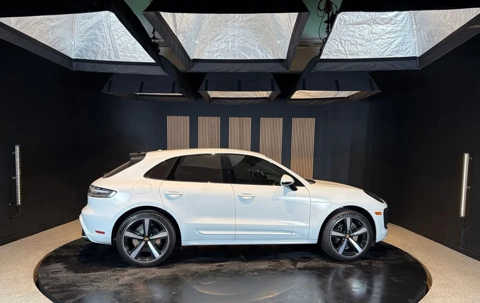 2022 Porsche Macan GTS - Image 6 of 11