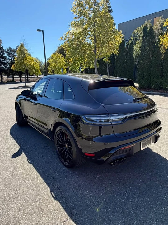 2022 Porsche Macan GTS - Image 7 of 10
