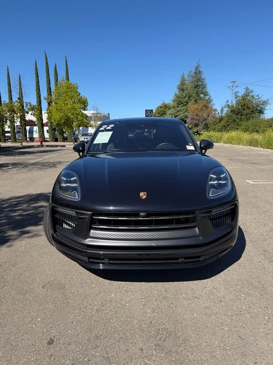 2022 Porsche Macan GTS - Image 2 of 10