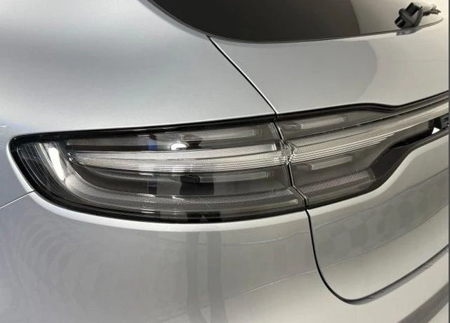 2022 Porsche Macan GTS - Image 12 of 15
