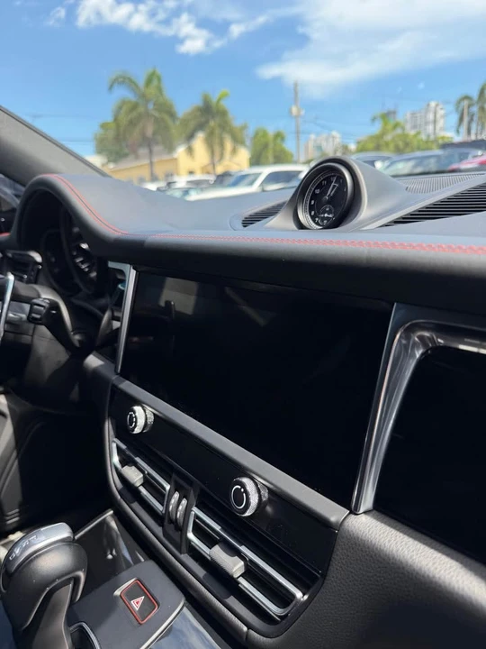2022 Porsche Macan GTS - Image 12 of 16