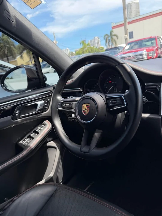 2022 Porsche Macan GTS - Image 13 of 16