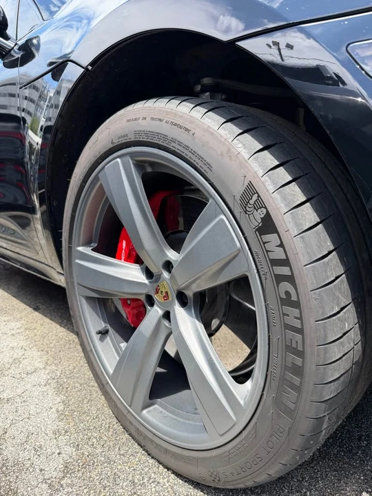 2022 Porsche Macan GTS - Image 4 of 16
