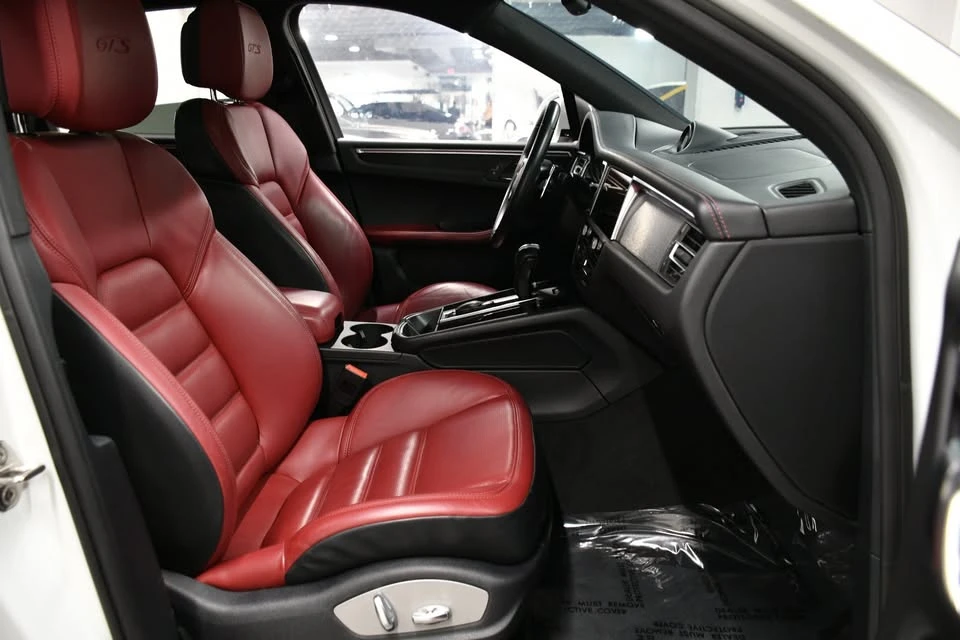 2022 Porsche Macan GTS - Image 19 of 20