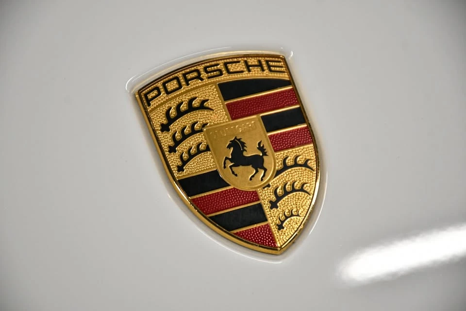 2022 Porsche Macan GTS - Image 9 of 20
