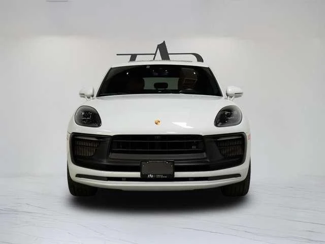 2022 Porsche Macan GTS - Image 6 of 20