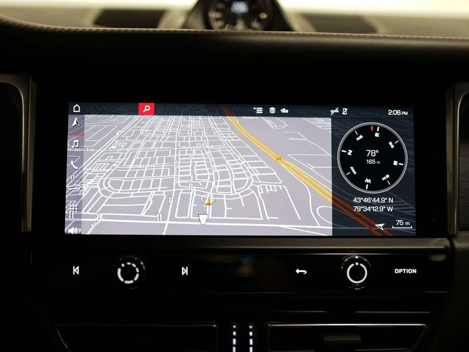 2022 Porsche Macan GTS - Image 18 of 20