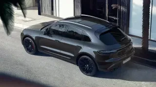 2022 Porsche Macan GTS - Image 4 of 4
