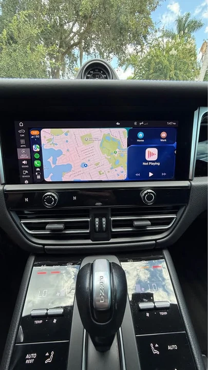 2022 Porsche Macan GTS - Image 14 of 20