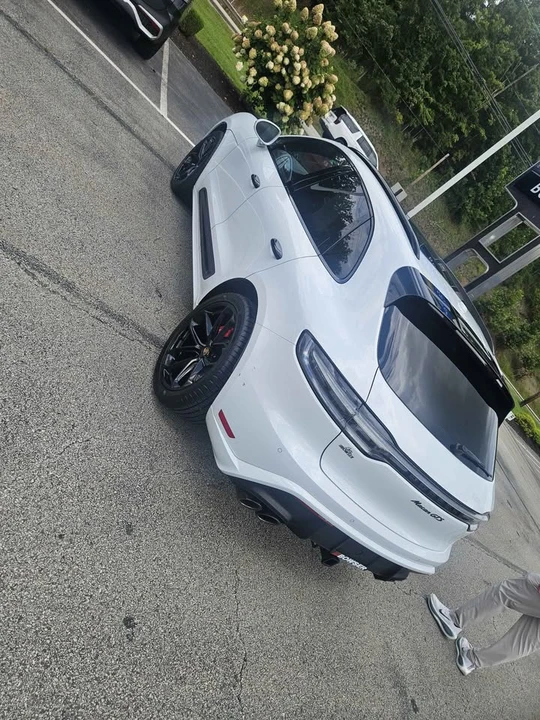 2022 Porsche Macan GTS - Image 2 of 11