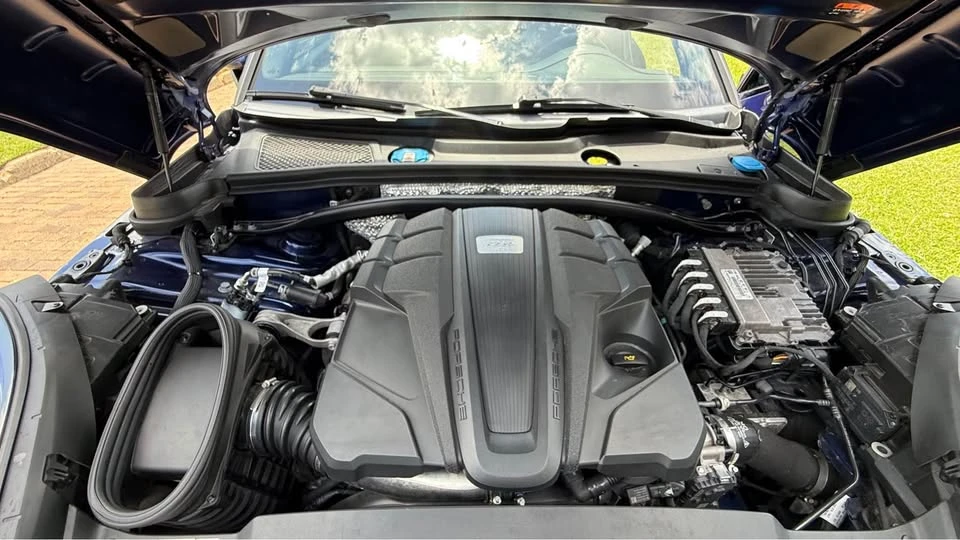 2022 Porsche Macan GTS - Image 19 of 20