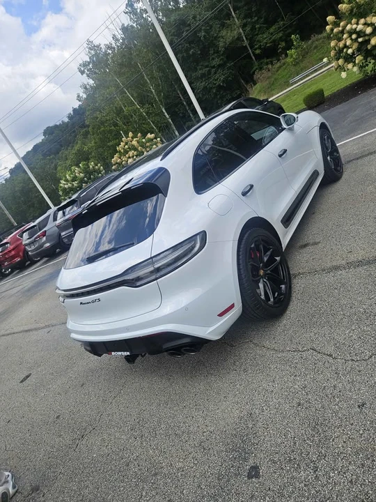 2022 Porsche Macan GTS - Image 3 of 11