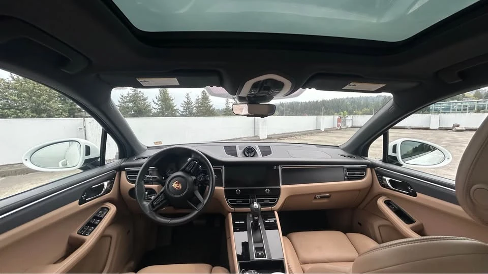 2022 Porsche Macan GTS - Image 3 of 3