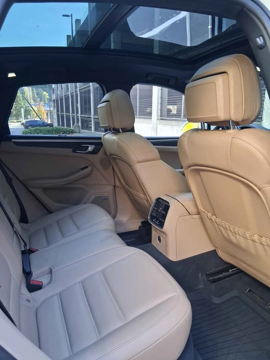 2022 Porsche Macan GTS - Image 11 of 18