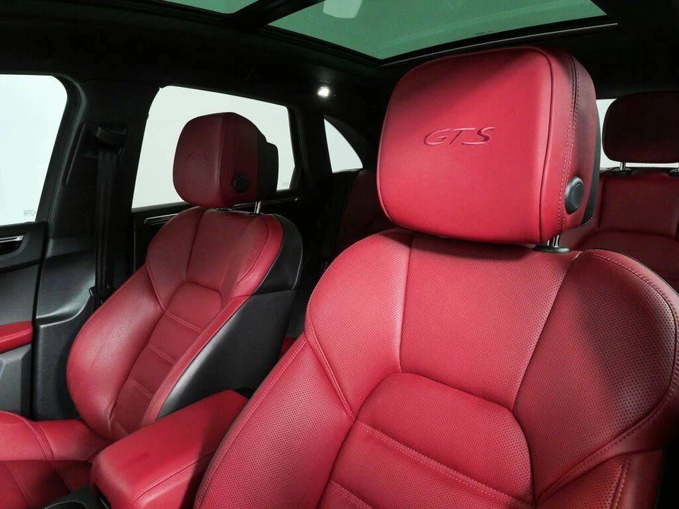 2022 Porsche Macan GTS - Image 5 of 5
