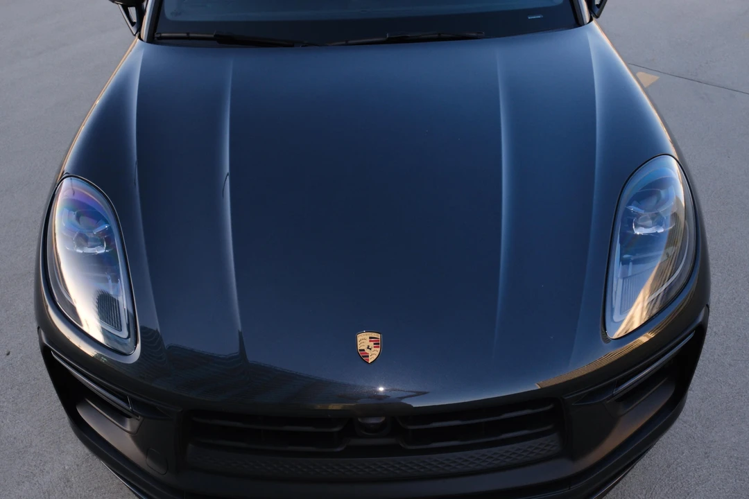2022 Porsche Macan GTS - Image 28 of 31
