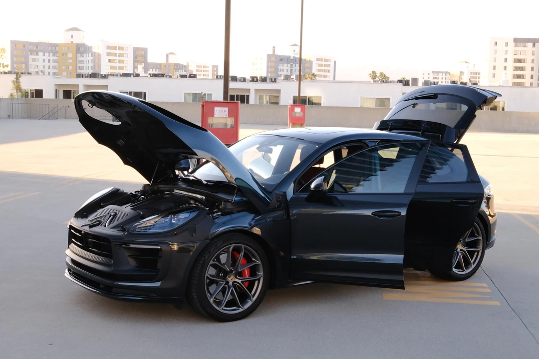 2022 Porsche Macan GTS - Image 23 of 31