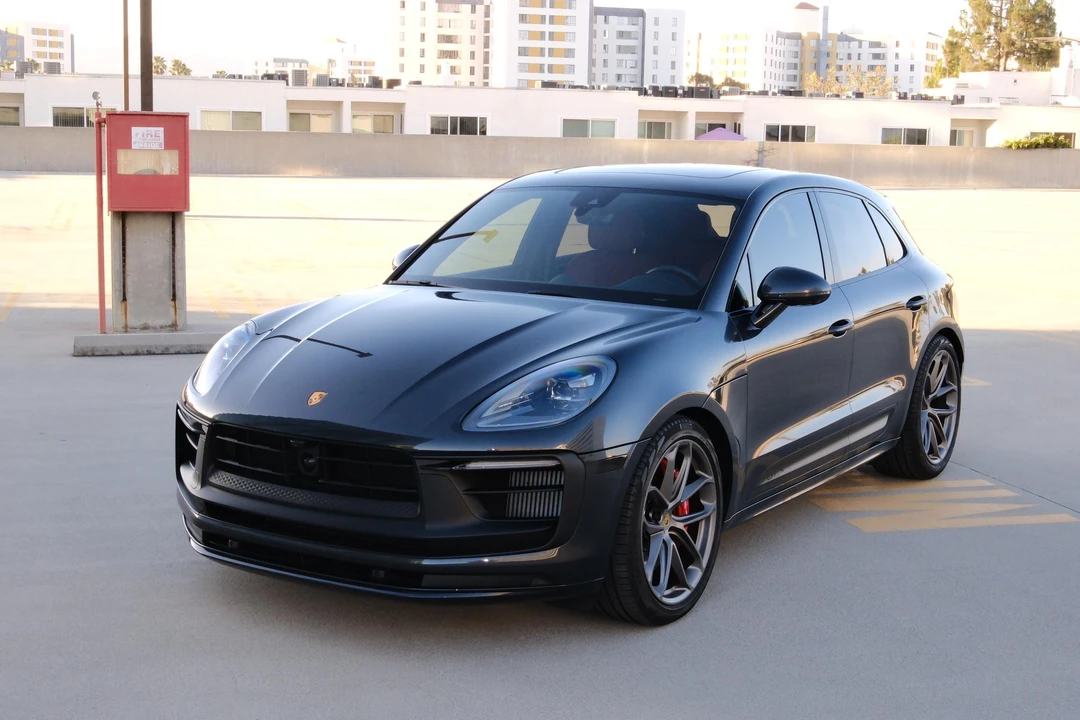 2022 Porsche Macan GTS - Image 8 of 31