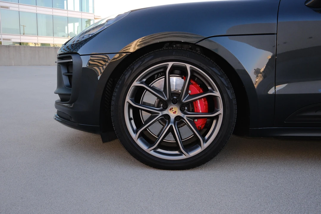 2022 Porsche Macan GTS - Image 30 of 31