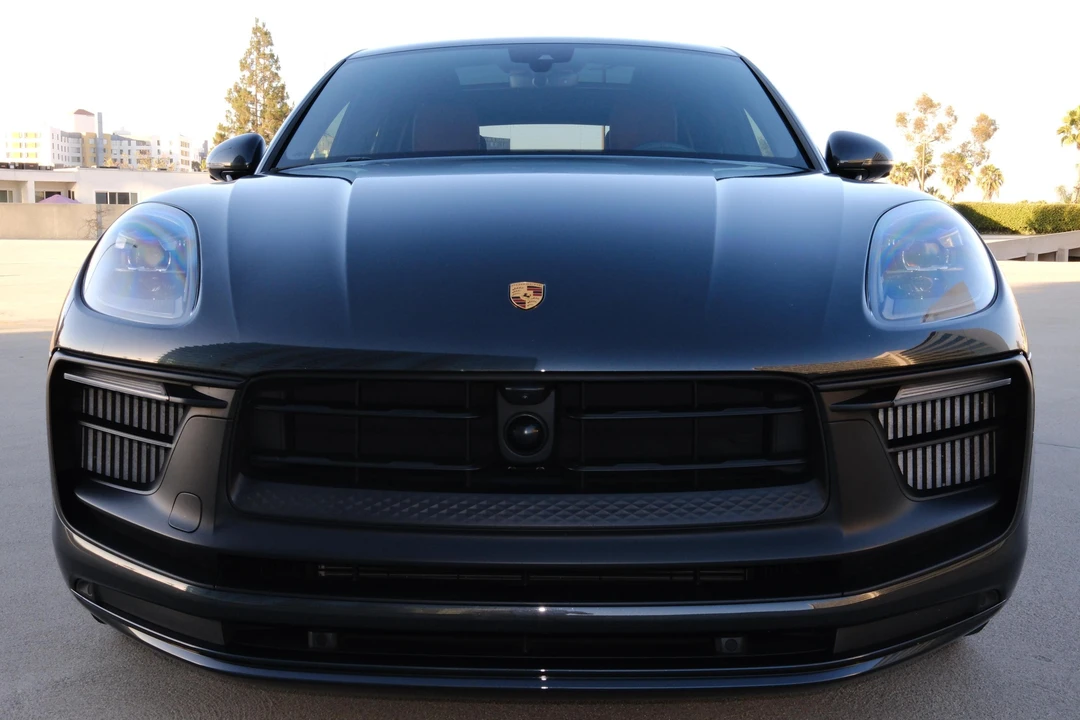 2022 Porsche Macan GTS - Image 2 of 31