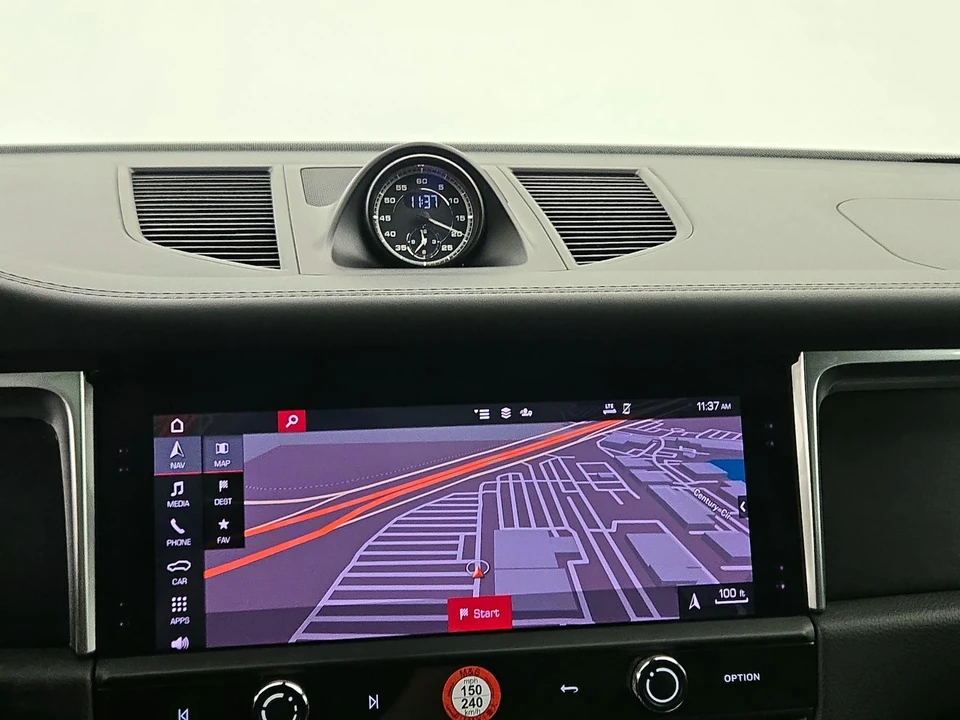 2022 Porsche Macan GTS - Image 15 of 27