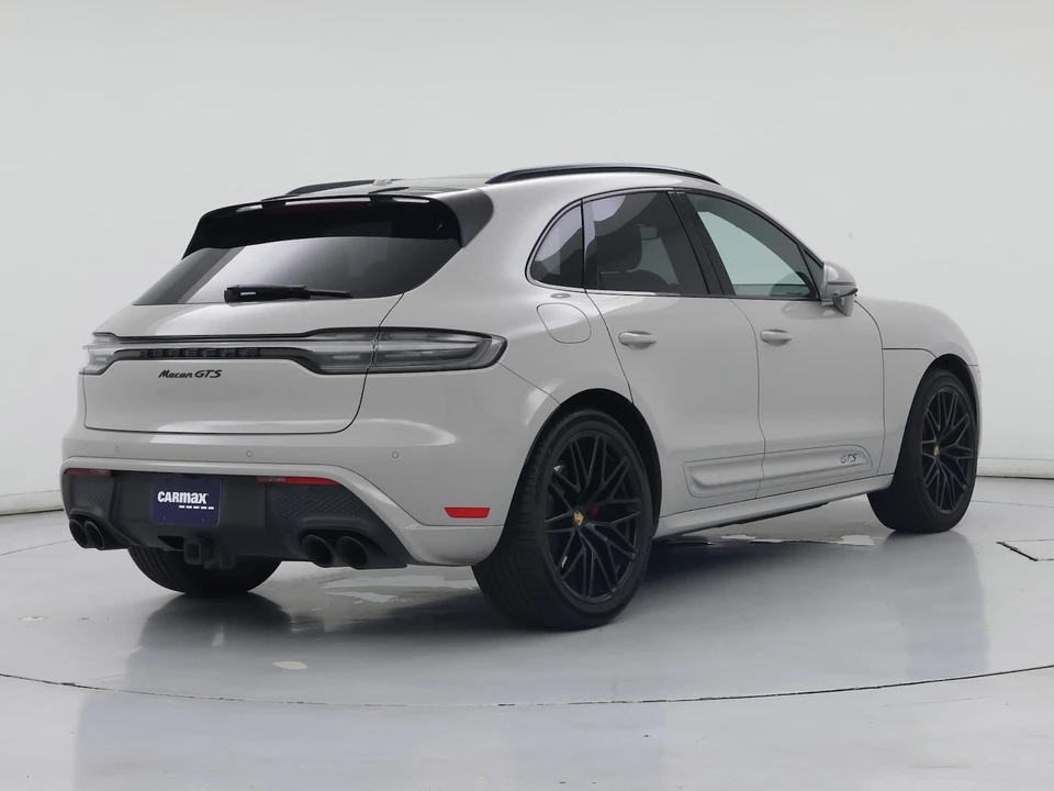 2022 Porsche Macan GTS - Image 9 of 27