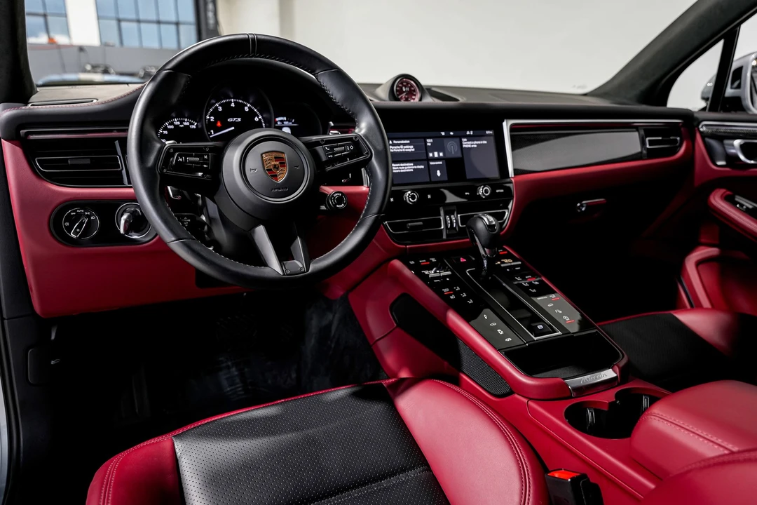 2022 Porsche Macan GTS - Image 9 of 12