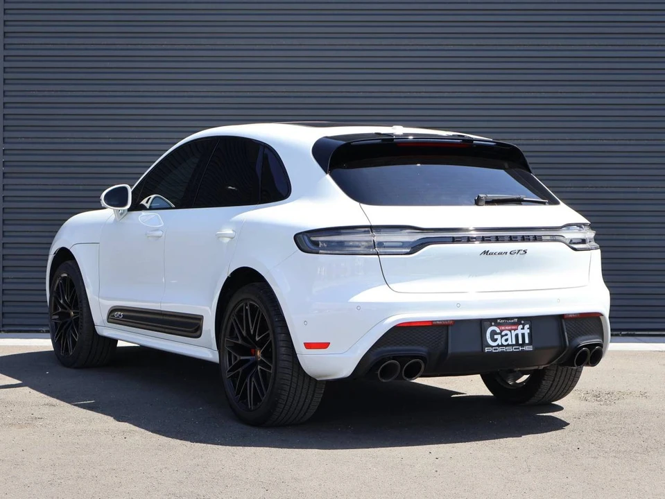2022 Porsche Macan GTS - Image 3 of 5