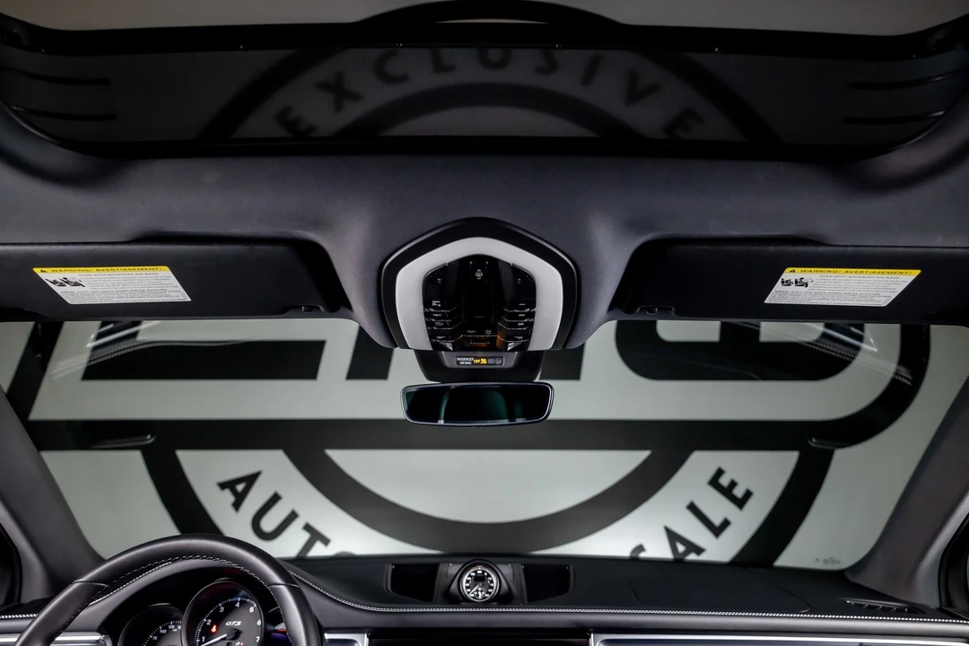 2022 Porsche Macan GTS - Image 10 of 12