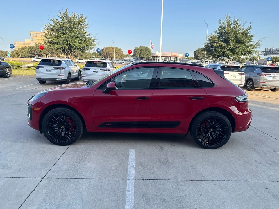 2022 Porsche Macan GTS - Image 3 of 10