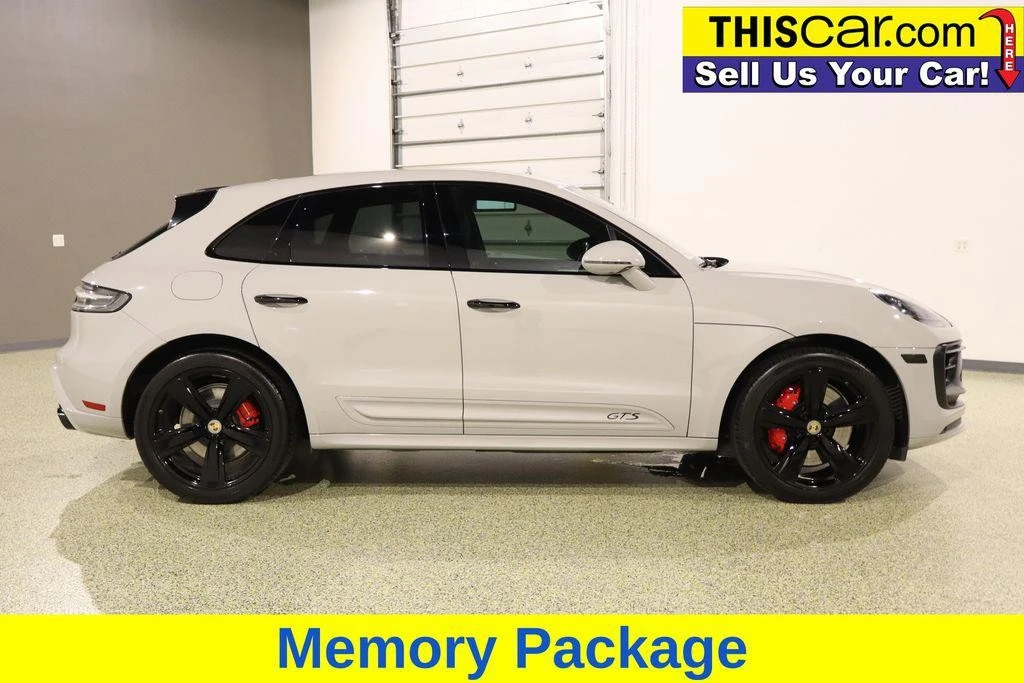 2022 Porsche Macan GTS - Image 10 of 21