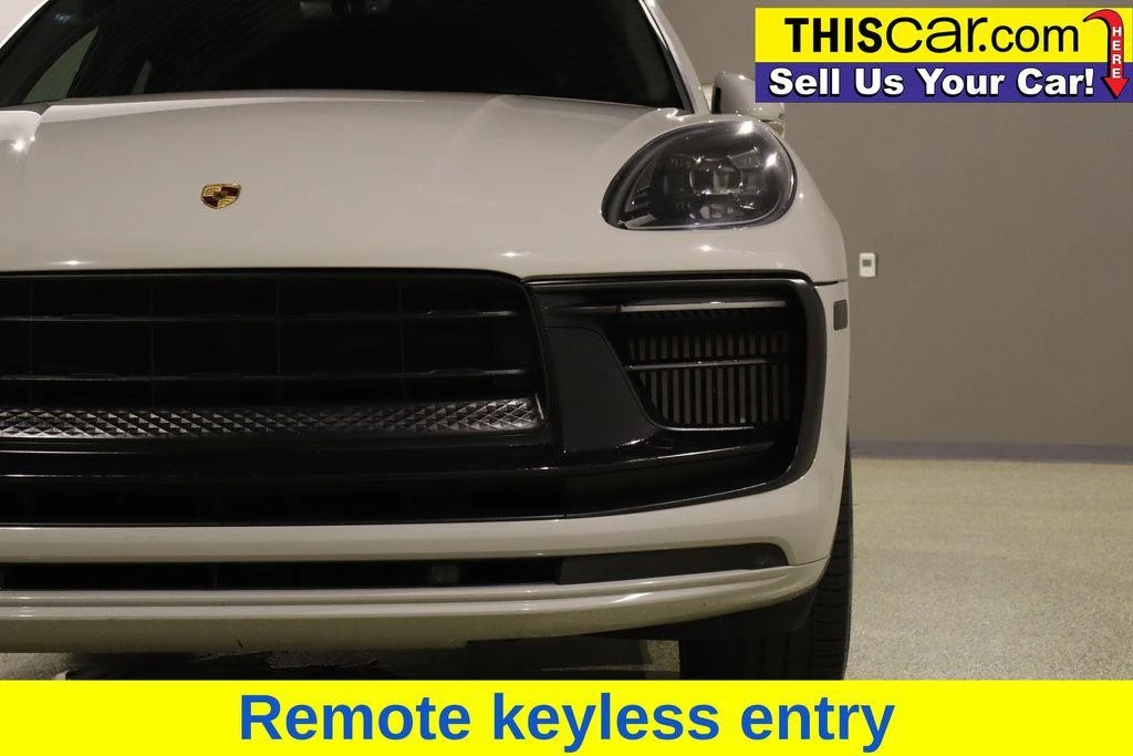 2022 Porsche Macan GTS - Image 14 of 21
