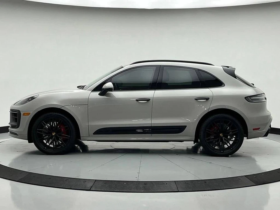 2022 Porsche Macan GTS - Image 2 of 5
