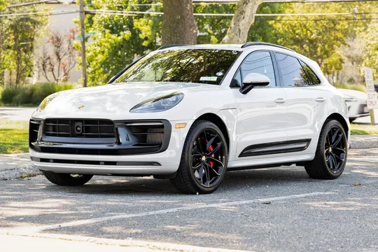 2022 Porsche Macan GTS
