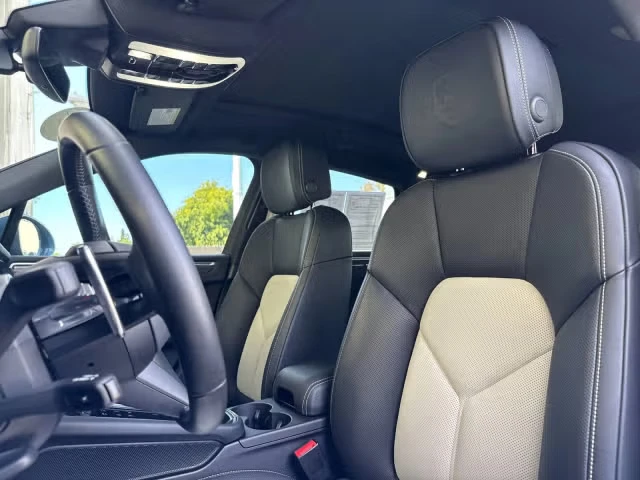 2022 Porsche Macan GTS - Image 18 of 20