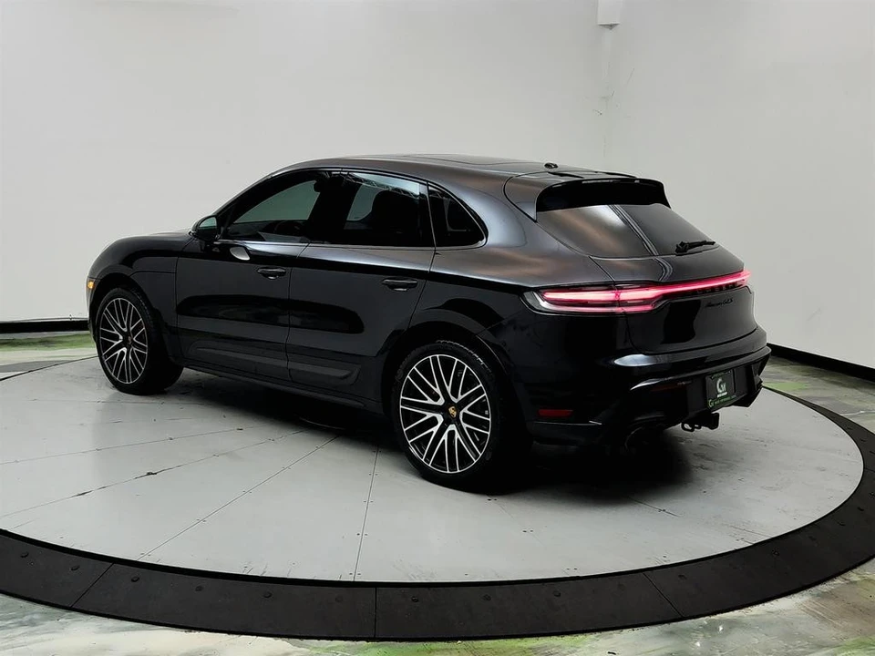 2022 Porsche Macan GTS - Image 7 of 31
