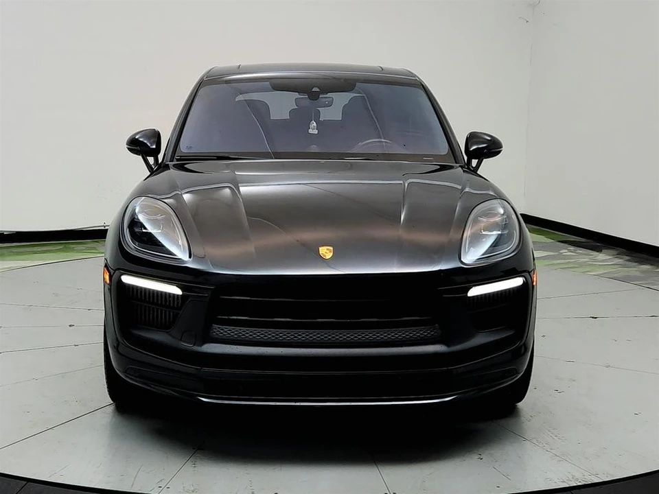 2022 Porsche Macan GTS - Image 2 of 31