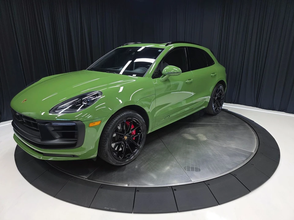 2022 Porsche Macan GTS - Image 8 of 31