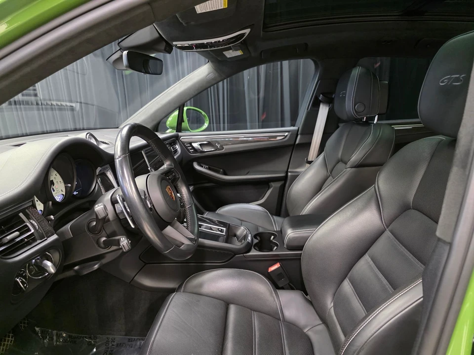 2022 Porsche Macan GTS - Image 20 of 31