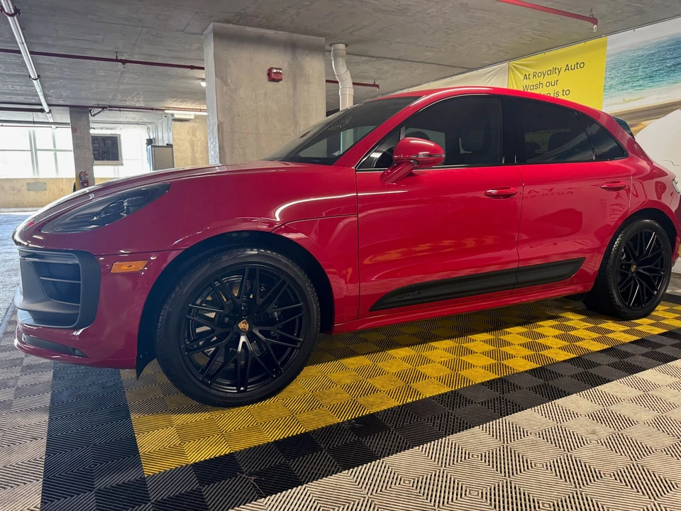 2022 Porsche Macan GTS - Image 3 of 23