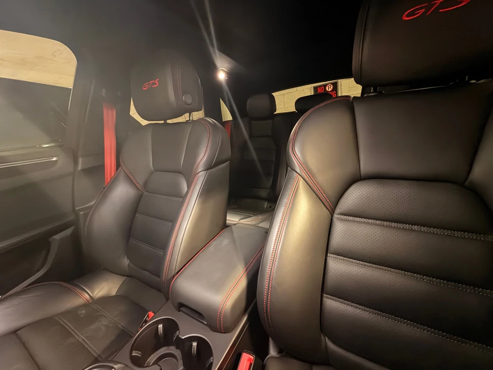 2022 Porsche Macan GTS - Image 20 of 23