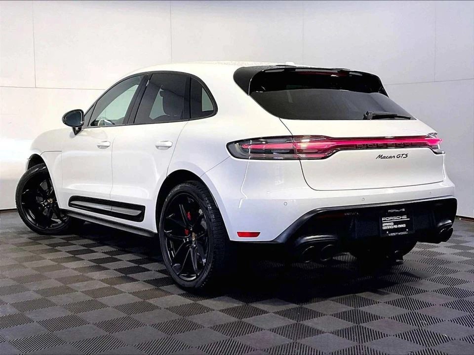 2022 Porsche Macan GTS - Image 3 of 5